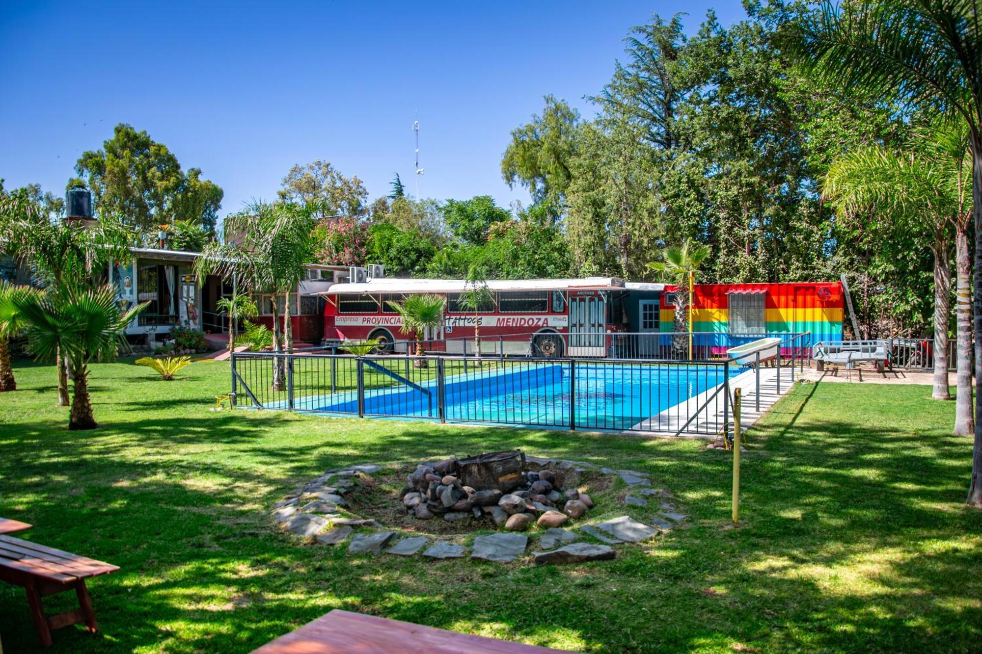 Lemon Tree Hostel ビスタルバ エクステリア 写真